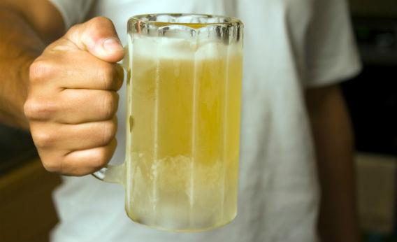 120224_DRINK_frostedBeerMug.jpg.CROP_.rectangle3-large.jpg