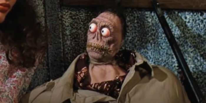 beetlejuice-ghost-harry-the-hunter-shrunken-head (1).jpg