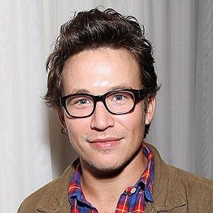 Jonathan-Taylor-Thomas-1.jpg