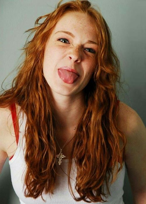 Redhead tongue.jpg