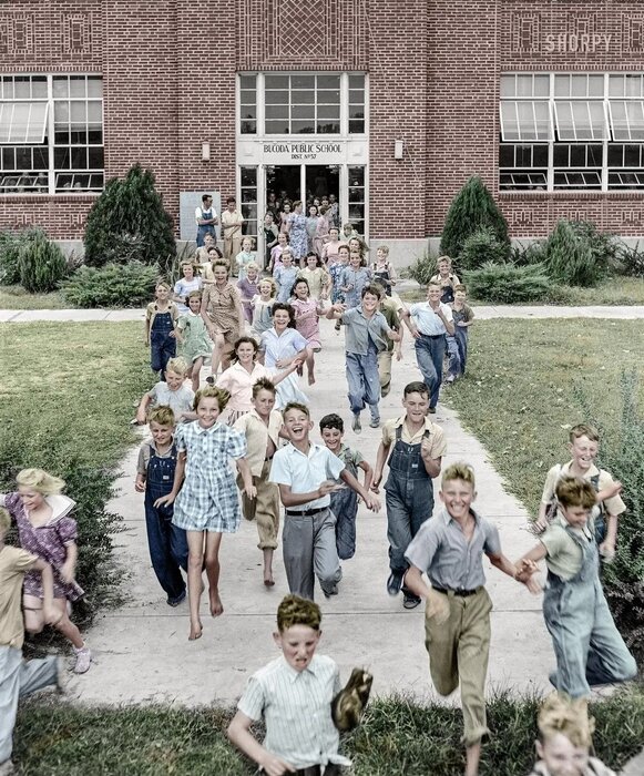 school1946.jpg